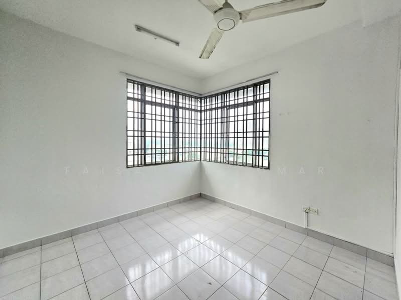 Apartment for Sale at Taman Bukit Pelangi - Faisal Abu Omar - Interior - PropertyGuru.com.my