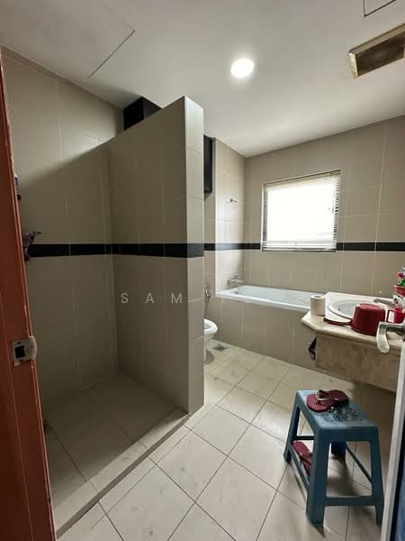 Rumah Teres 2.5 Tingkat untuk Disewa di Sungai Buloh (Selangor) - Sam Yee - Bathroom - PropertyGuru.com.my