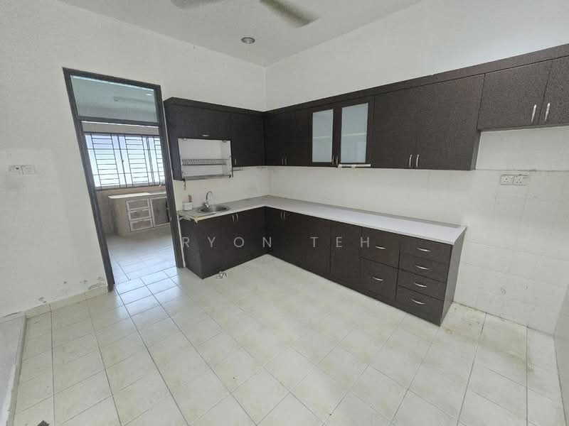 2-storey Terraced House for Rent in Taman Pelangi Indah (Ulu Tiram) - Ryon Teh - PropertyGuru.com.my