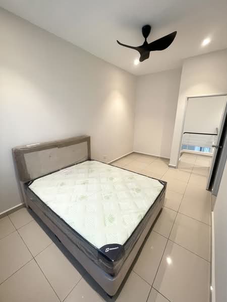 2-storey Terraced House for Rent in Taman Sutera Utama (Skudai) - KT Tan - Bedroom - PropertyGuru.com.my