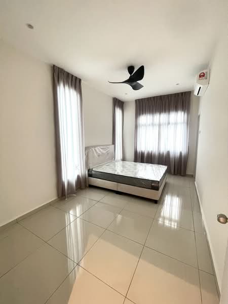 2-storey Terraced House for Rent in Taman Sutera Utama (Skudai) - KT Tan - Bedroom - PropertyGuru.com.my