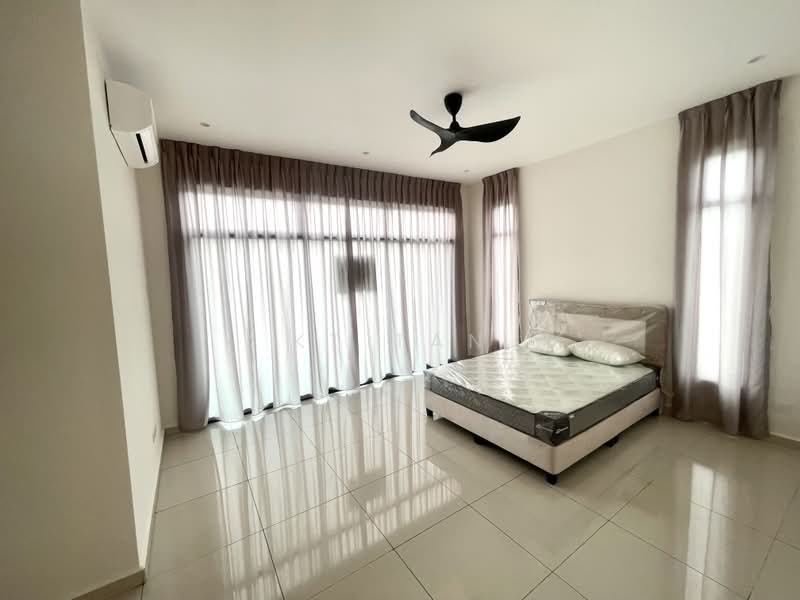 2-storey Terraced House for Rent in Taman Sutera Utama (Skudai) - KT Tan - Bedroom - PropertyGuru.com.my