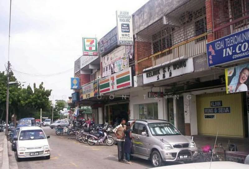 Shop / Office for Rent in Kepong Baru (Kepong) - Ng Moon Tsing - Exterior - PropertyGuru.com.my