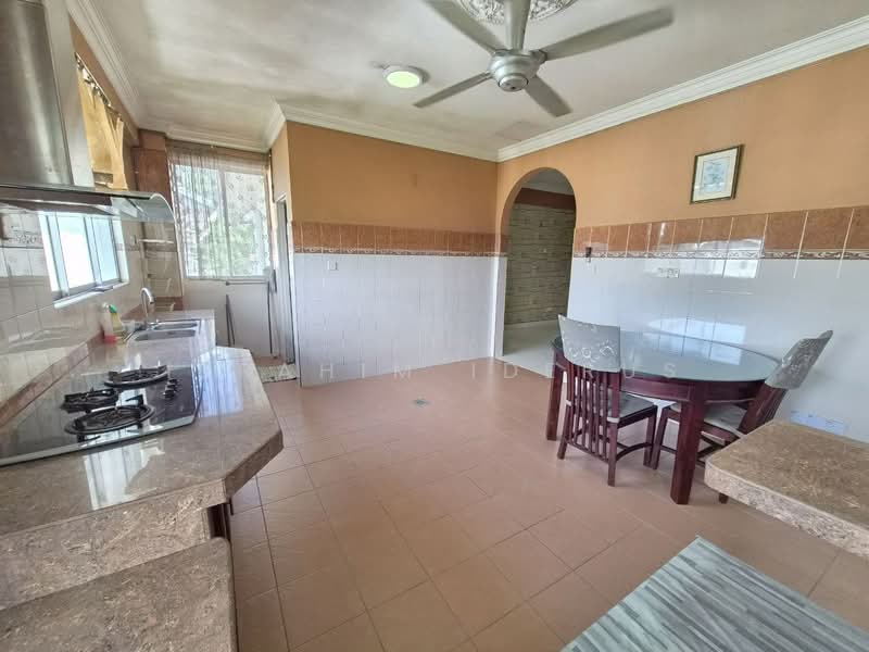 Apartment for Sale at Andari Townvilla - Ibrahim Iderus - Kitchen - PropertyGuru.com.my