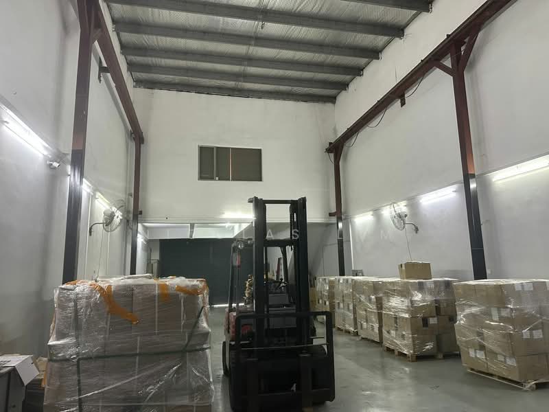 Terrace Factory for Rent in Taman Serdang Raya (Seri Kembangan) - Nicolas Lim - Interior - PropertyGuru.com.my