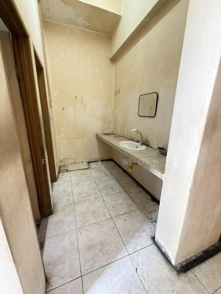 Shop for Rent in George Town (Penang) - Fanny Wong - Interior - PropertyGuru.com.my