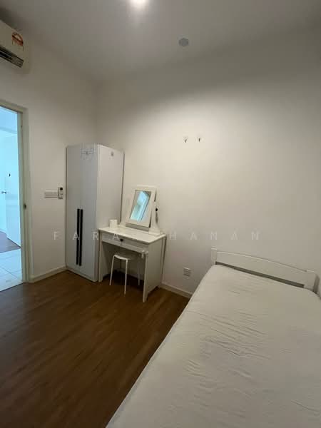 Pangsapuri untuk Disewa di Selangorku Pr1ma Lakefront Homes - Farah Hanan - Bedroom - PropertyGuru.com.my