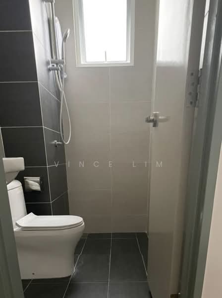 Service Residence for Sale at Pinnacle Sri Petaling - Vince Lim - Bathroom - PropertyGuru.com.my