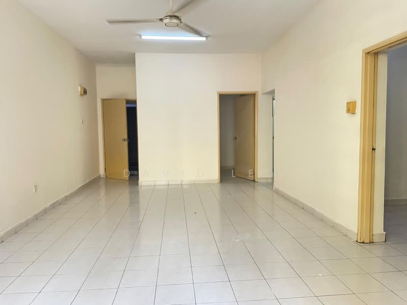 Apartment for Rent at Pangsapuri Lagoon Perdana - david lee - Living Room - PropertyGuru.com.my