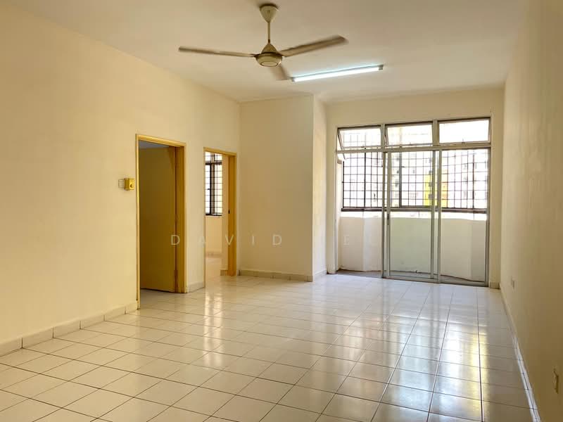 Apartment for Rent at Pangsapuri Lagoon Perdana - david lee - Living Room - PropertyGuru.com.my