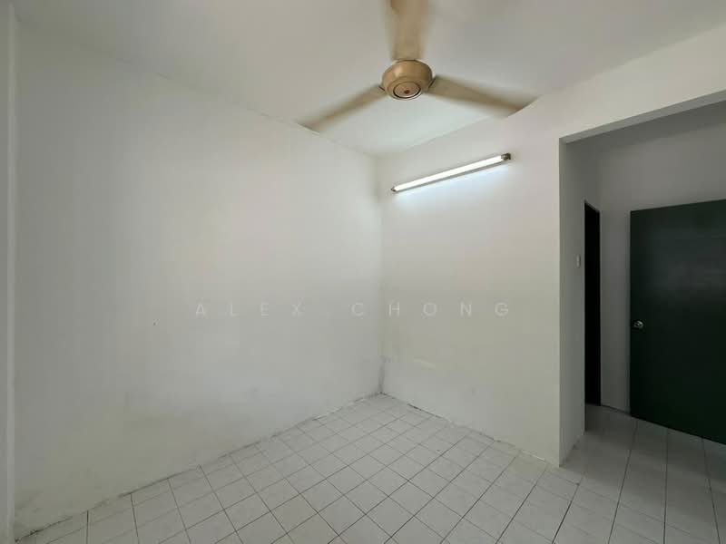Apartment for Rent at Pangsapuri Mutiara - Alex Chong - Interior - PropertyGuru.com.my