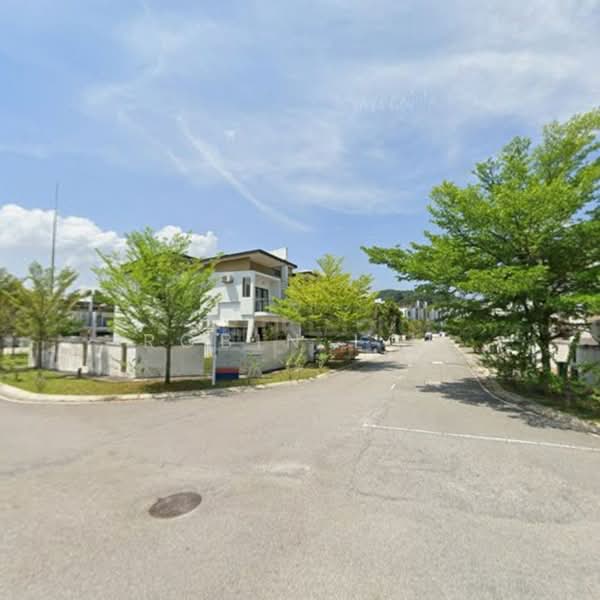 Semi-Detached House for Sale in Rawang (Selangor) - Robin Loh - PropertyGuru.com.my