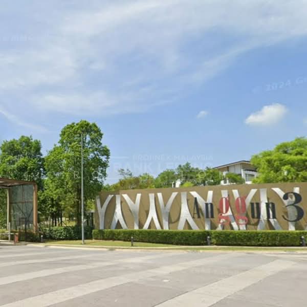 Semi-Detached House for Sale in Rawang (Selangor) - Robin Loh - PropertyGuru.com.my