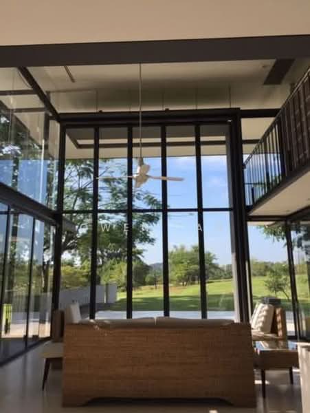 Rumah Banglo untuk Disewa di Leisure Farm (Gelang Patah) - Owen Tan - Living Room - PropertyGuru.com.my