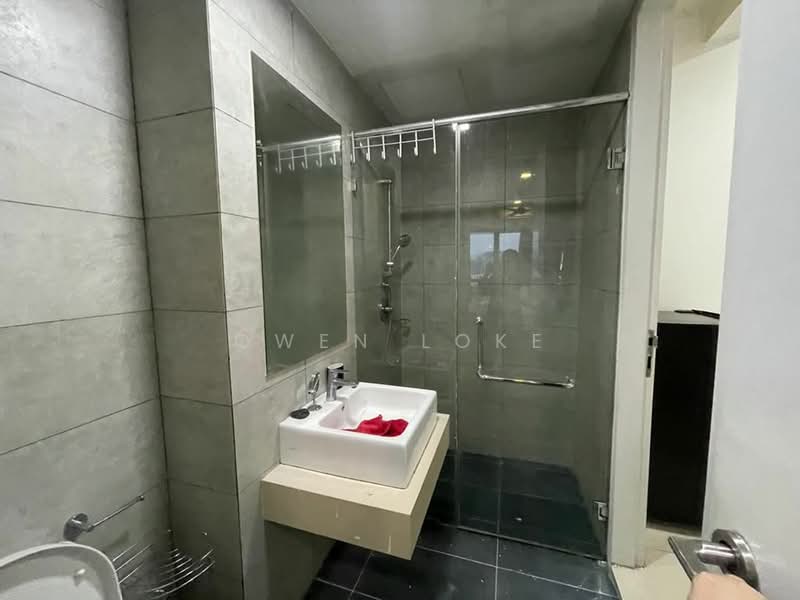 Servis Apartment untuk Disewa di Cascades Residency - Owen Loke - Bathroom - PropertyGuru.com.my
