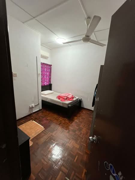 2-storey Terraced House for Sale in Bandar Bukit Puchong (Puchong) - Isaac Sim - Bedroom - PropertyGuru.com.my