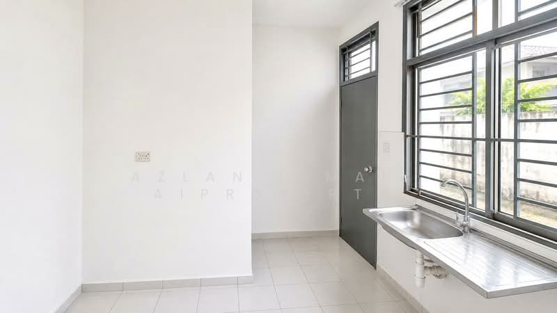 Semi-Detached House for Sale in Taman Mutiara Rini (Skudai) - Azlan Ismail aiproperty - Interior - PropertyGuru.com.my
