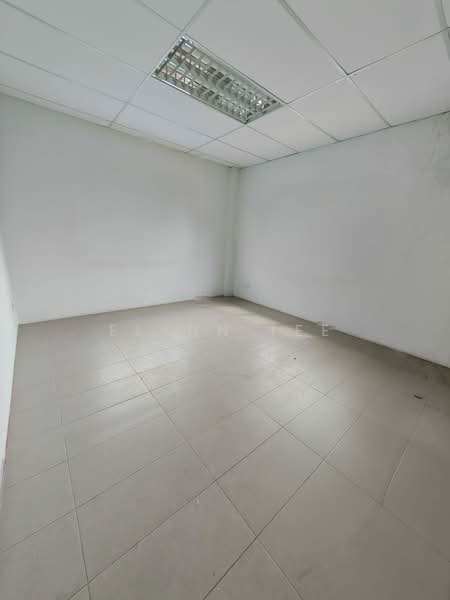 Factory for Sale in Taman Perindustrian Bukit Minyak (Bukit Minyak) - Elynn Tee - Interior - PropertyGuru.com.my