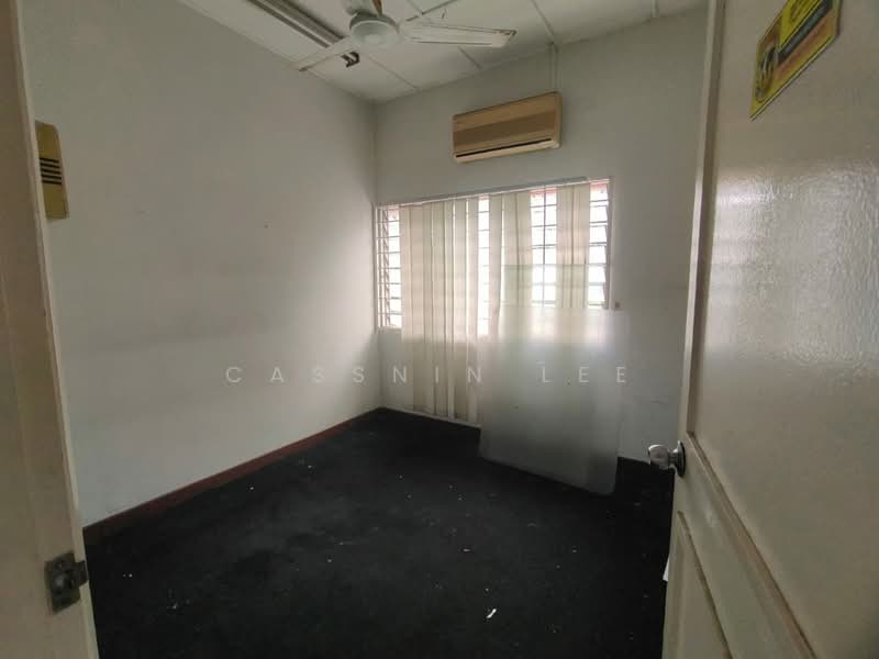 Shop / Office for Rent in SS19 (Subang Jaya) - Cassnin Lee - Interior - PropertyGuru.com.my