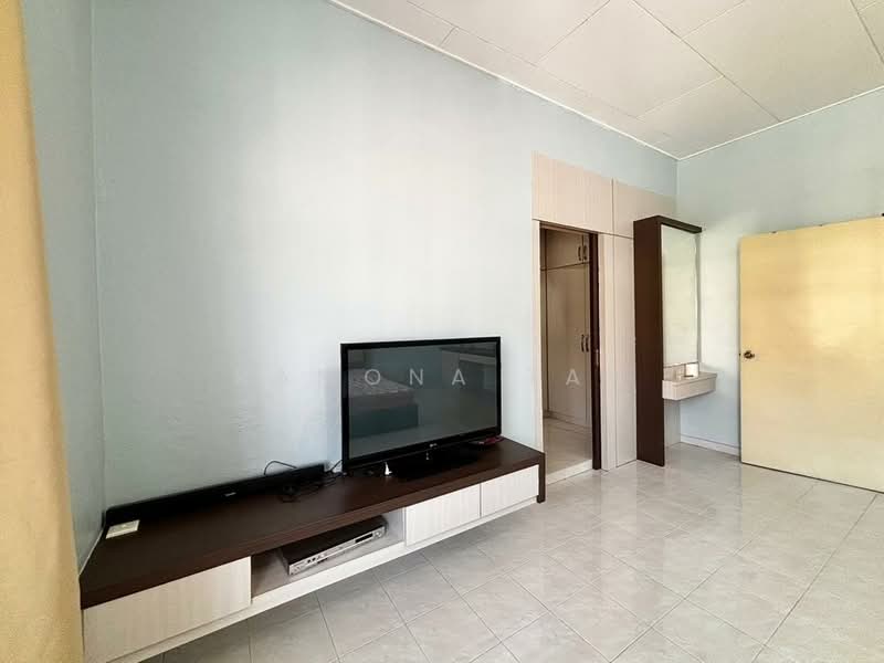 2-storey Terraced House for Sale in Taman Saujana Indah (Bukit Katil) - Ramona Tan - Living Room - PropertyGuru.com.my