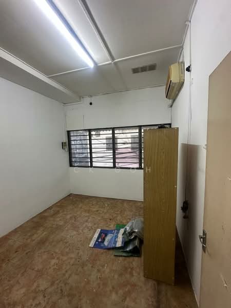 Shop / Office for Rent in Butterworth (Penang) - CK Goh - Interior - PropertyGuru.com.my