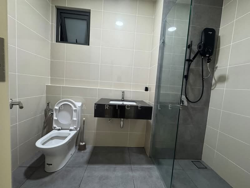 Kondominium untuk Disewa di The Maple Residences - Beatrice Lee - Bathroom - PropertyGuru.com.my