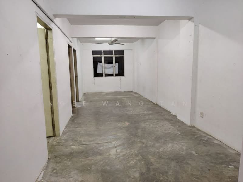 Rumah Flat untuk Disewa di Rumah Pangsa Batu Berendam - Ngee Wang Tan - Interior - PropertyGuru.com.my