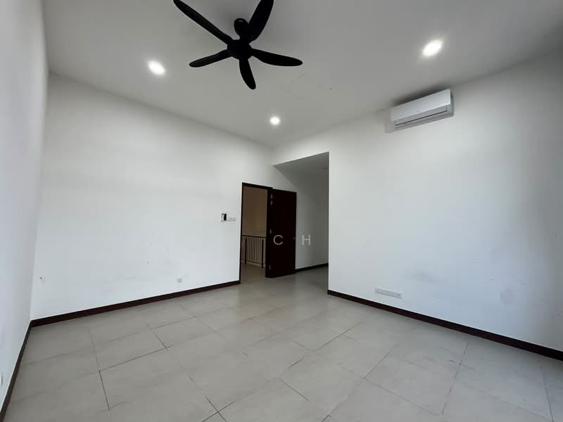 2-storey Terraced House for Rent in Puteri Harbour (Iskandar Puteri (Nusajaya)) - Jin Chew - Living Room - PropertyGuru.com.my