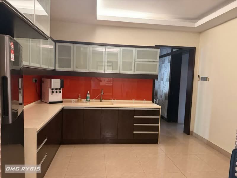 Semi-Detached House for Rent in Bandar Bukit Tinggi 2 (Klang) - Rylin Tan - Kitchen - PropertyGuru.com.my