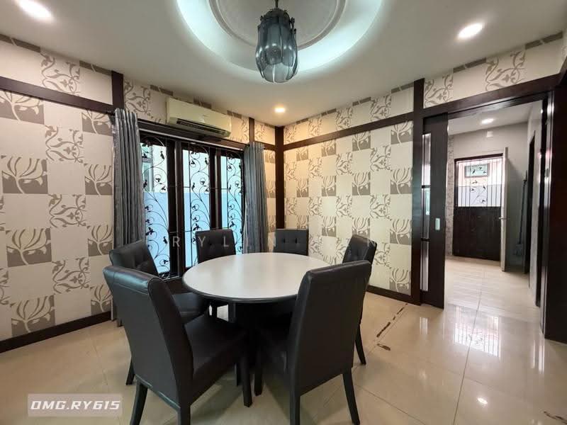 Semi-Detached House for Rent in Bandar Bukit Tinggi 2 (Klang) - Rylin Tan - Dining Room - PropertyGuru.com.my