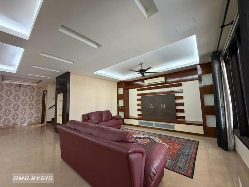 Semi-Detached House for Rent in Bandar Bukit Tinggi 2 (Klang) - Rylin Tan - Living Room - PropertyGuru.com.my