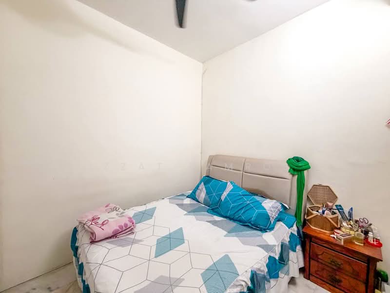 Rumah Teres 2 Tingkat untuk Dijual di Taman Universiti (Bangi) - Izzat Zamros - PropertyGuru.com.my