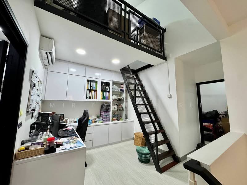 Rumah Teres 2 Tingkat untuk Dijual di Taman Seri Austin (Tebrau) - Amir Faris Rusli - PropertyGuru.com.my