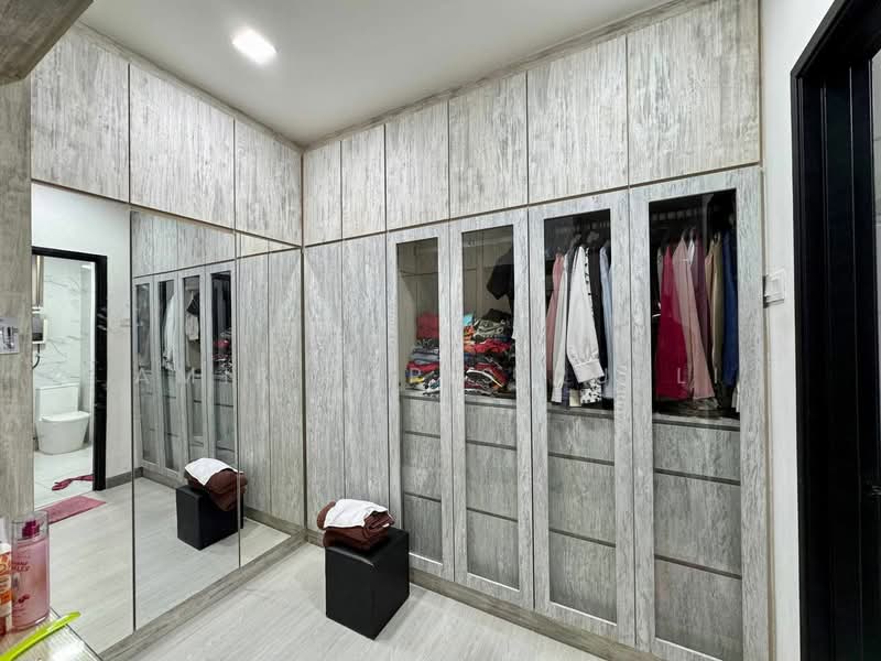 Rumah Teres 2 Tingkat untuk Dijual di Taman Seri Austin (Tebrau) - Amir Faris Rusli - PropertyGuru.com.my
