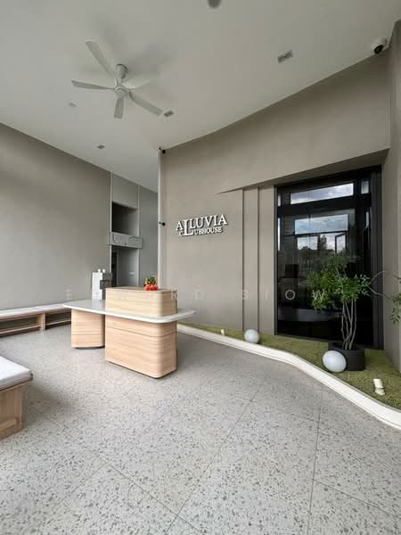 Rumah Teres 2 Tingkat untuk Disewa di Tebrau (Johor) - Edward Siow - Entrance - PropertyGuru.com.my