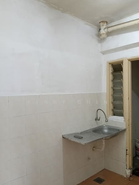 Apartment for Sale at Tulin Apartment - Kenny Chen - Kitchen - PropertyGuru.com.my