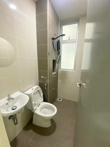 Pangsapuri untuk Dijual di D'Lagoon Luxury Apartment - Anson Hiong - Bathroom - PropertyGuru.com.my