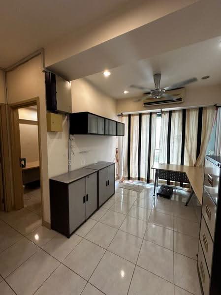 Kediaman Servis untuk Dijual di Casa Suites - Sue Tey - Study - PropertyGuru.com.my