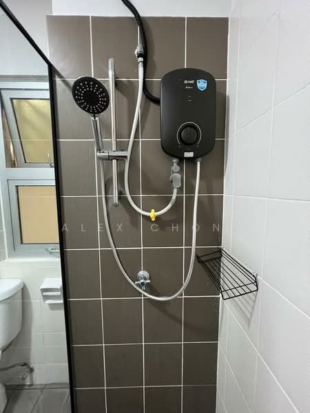 Servis Apartment untuk Disewa di Saville @ Kajang - Alex Chong - Bathroom - PropertyGuru.com.my