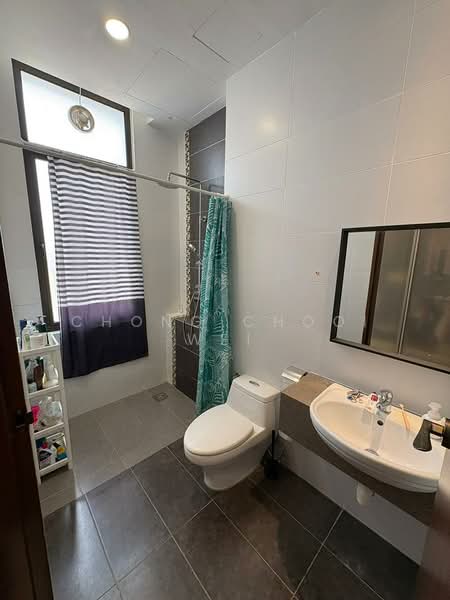 Kondominium untuk Disewa di Logan Residency (Logan Mansion) - Chong Chooi Wei - Bathroom - PropertyGuru.com.my
