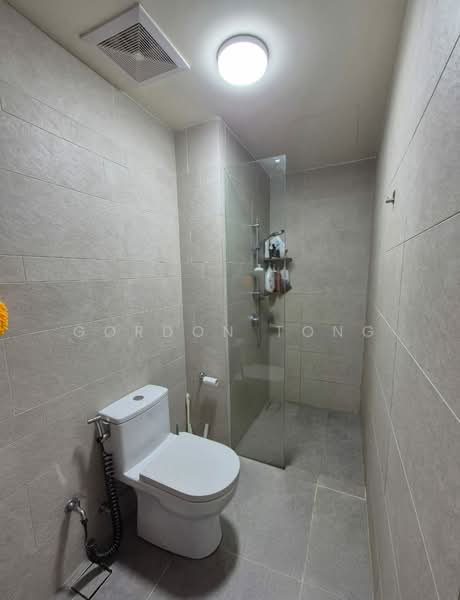 Servis Apartment untuk Disewa di 8th & Stellar - Gordon Tong - Bathroom - PropertyGuru.com.my