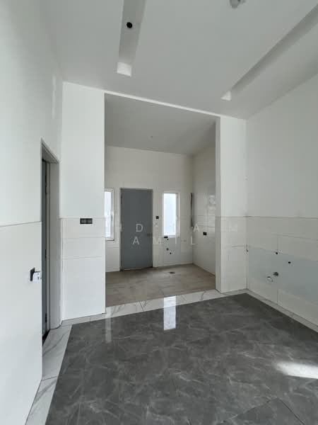 Semi-Detached House for Sale in Bandar Bukit Raja (Klang) - Mohd Daim Jamil - Interior - PropertyGuru.com.my