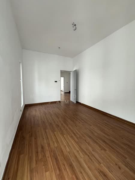 Semi-Detached House for Sale in Bandar Bukit Raja (Klang) - Mohd Daim Jamil - Interior - PropertyGuru.com.my