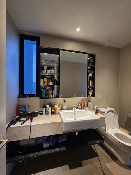 Kondominium untuk Dijual di Seri Riana Residence - Yanny Siow - Bathroom - PropertyGuru.com.my