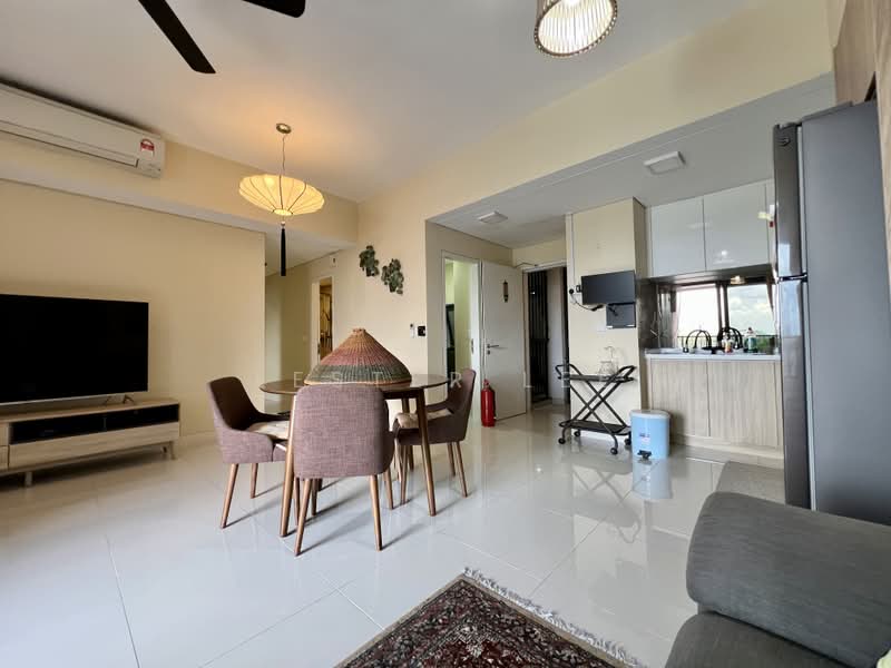 Servis Apartment untuk Dijual di Radia Residences - Lester Lee - Living Room - PropertyGuru.com.my