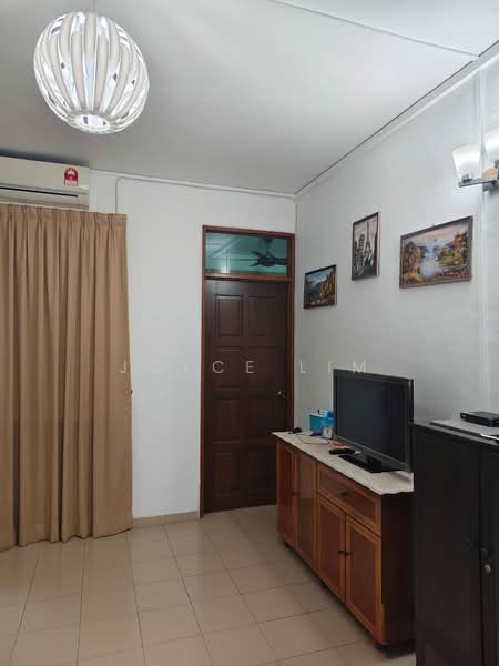 Apartment for Sale at Taman Jubilee Phase 3 - JOYCE LIM - Living Room - PropertyGuru.com.my