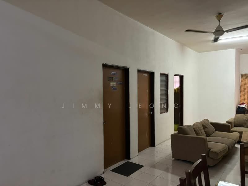 Flat for Sale at Taman Orkid - Jimmy Leong - Living Room - PropertyGuru.com.my