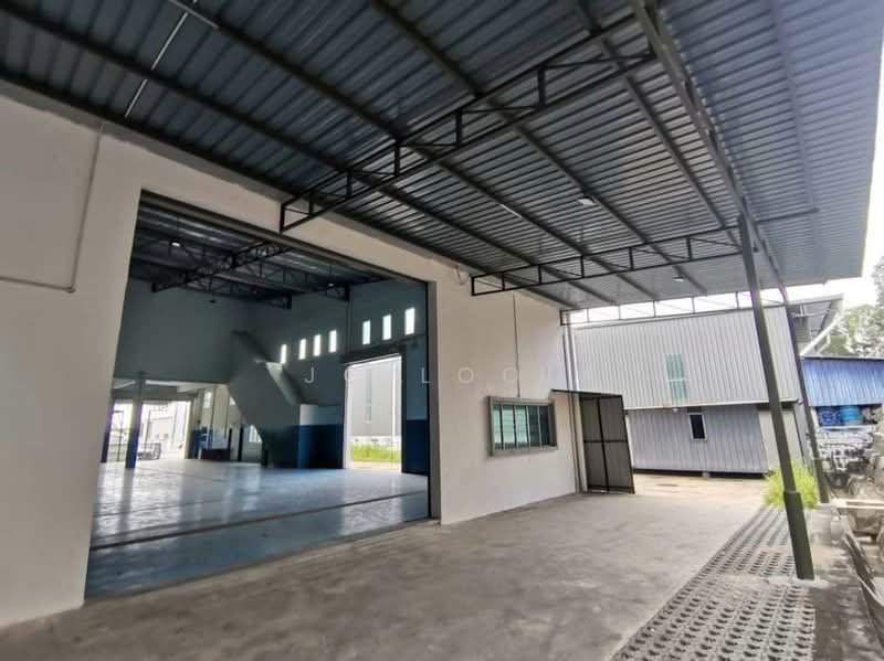 Factory for Rent in Rawang (Selangor) - JC Looi - Exterior - PropertyGuru.com.my