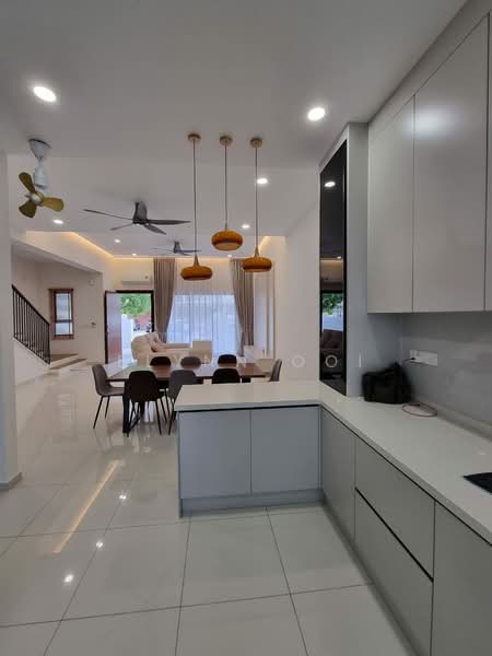 Apartment for Sale at Gamuda Gardens @ Sungai Buloh - Elynn Ooi - Living Room - PropertyGuru.com.my
