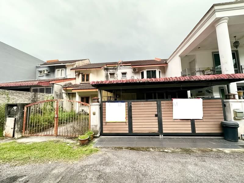 2-storey Terraced House for Sale in Taman Bukit Permai (Ampang) - Azli Ibrahim - Exterior - PropertyGuru.com.my